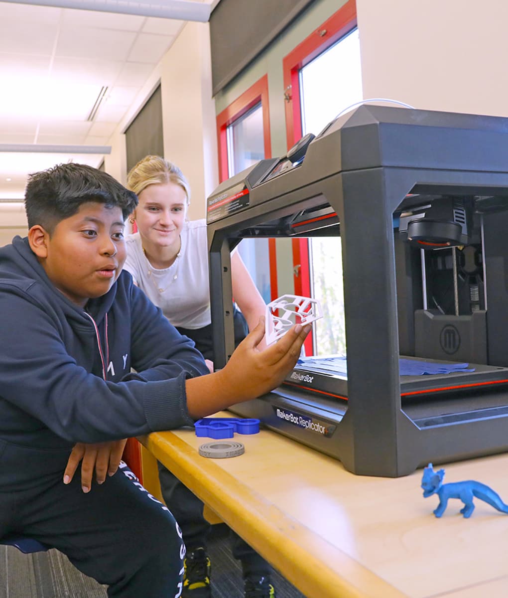 Students with 3D Printer